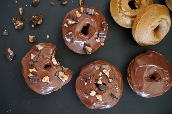 Vegan Vanilla & Chocolate Donuts