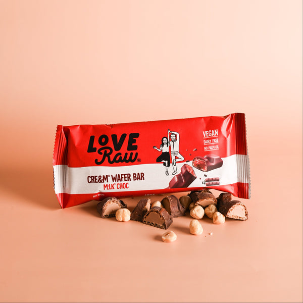 M:lk Choc Cre&m Wafer Bar Box 12x42 g LoveRaw